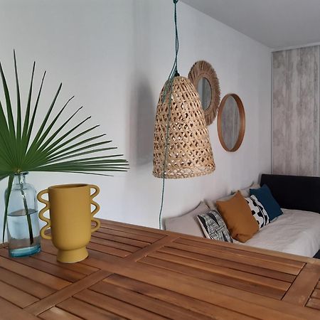 Grand Studio Avec Patio มาร์กเซย ภายนอก รูปภาพ